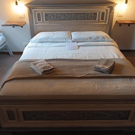 Casa Vacanze Castiglione - 4 Posti Letto Castiglione della Valle 外观 照片