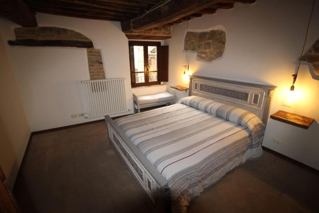 Casa Vacanze Castiglione - 4 Posti Letto Castiglione della Valle 外观 照片